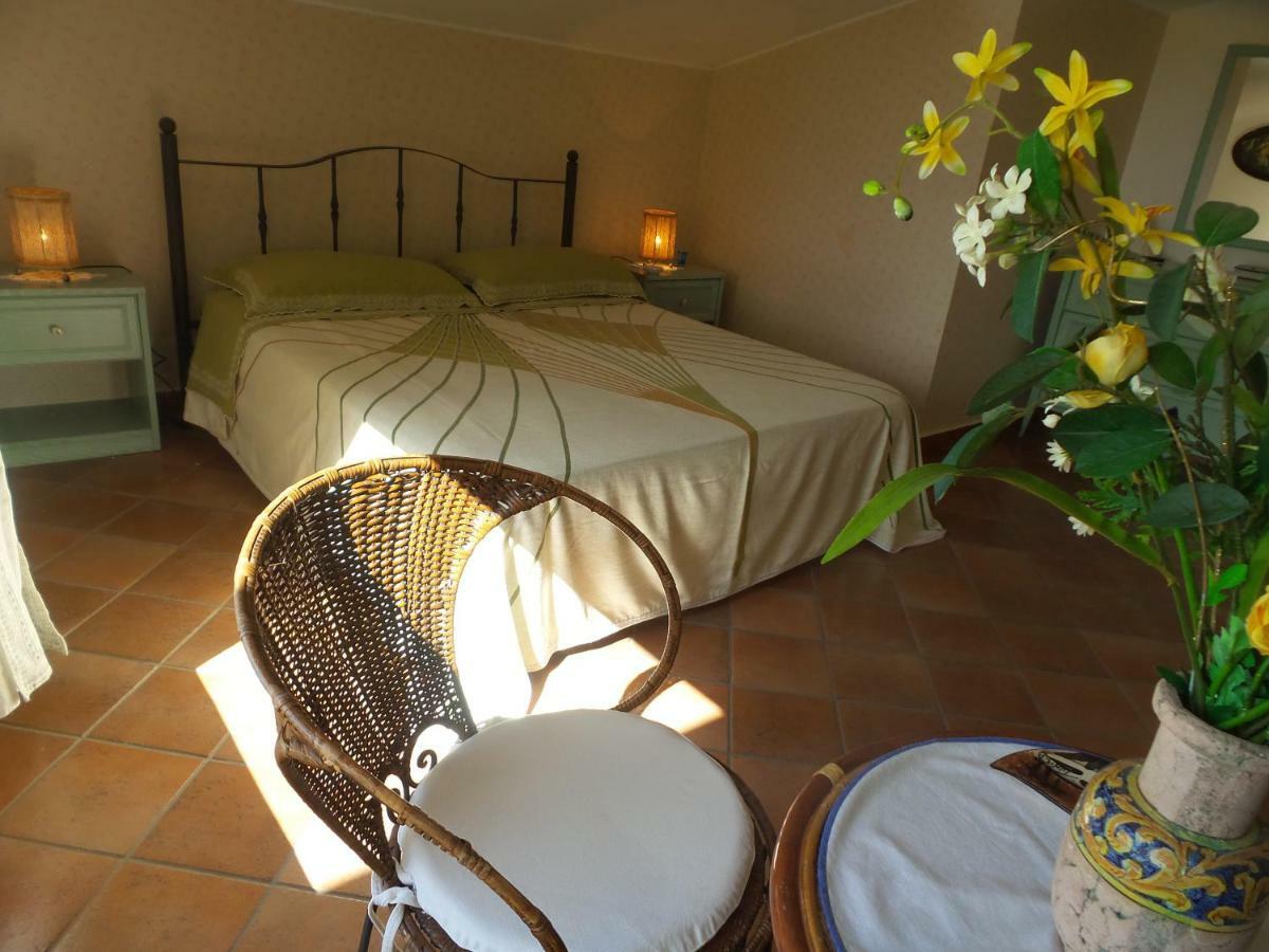 "Villa Rosa" Marina di Ragusa Eksteriør bilde